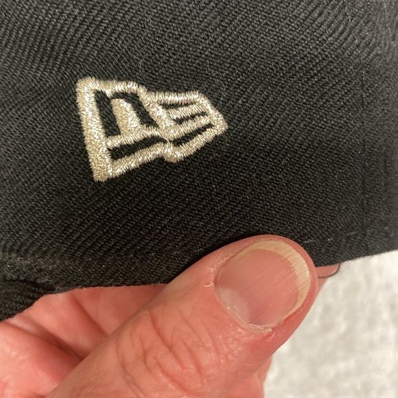 New era 59fifty 7 3/8 dog tag Boston red sox baseball hat - Picture 3 of 9